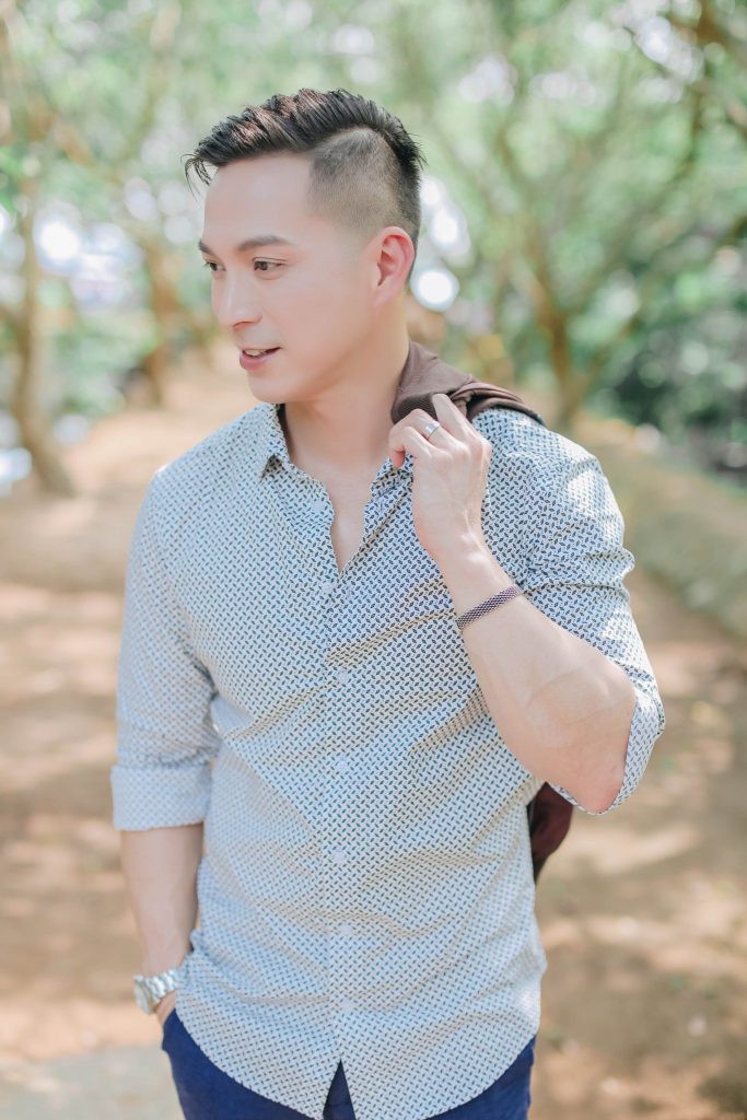 Bộ ảnh đẹp như mơ tại Việt Nam của cặp đôi đồng tính nổi tiếng đến từ Philippines - Ảnh 3.