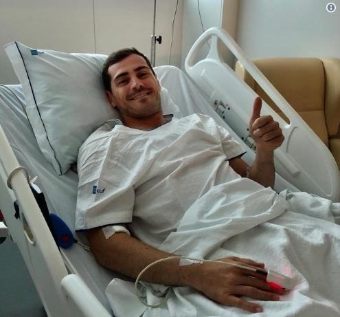 Casillas sẽ sống bình thường, nhưng khó thi đấu trở lại - Ảnh 1.