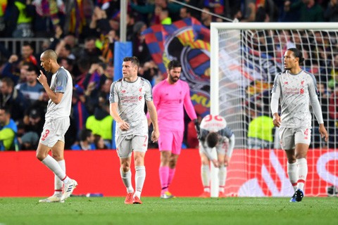 Barca lập kỷ lục bất bại, Liverpool ghi cột mốc đau thương - Ảnh 1.