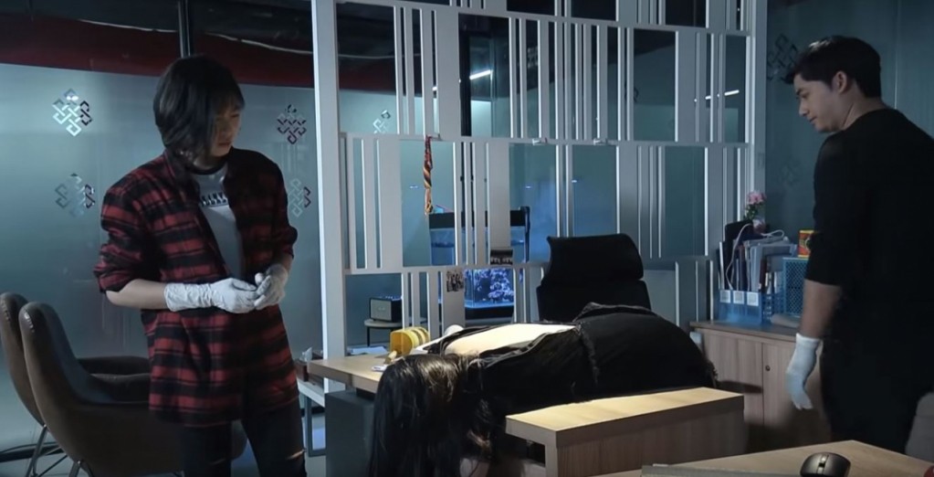 Cảnh sát hình sự - Mê Cung tập 3: Hé lộ thêm bản chất biến thái của Fedora khiến khán giả khiếp đảm - Ảnh 3.
