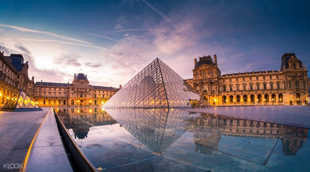 Cô sinh viên vượt qua 180.000 ứng viên để qua đêm với nàng Mona Lisa - Ảnh 1. Cô sinh viên vượt qua 180.000 ứng viên để qua đêm với nàng Mona Lisa - Ảnh 1.