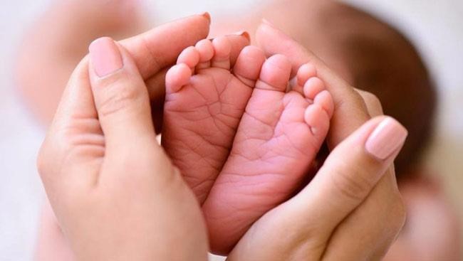 Hàng trăm trẻ sơ sinh ở Thái Lan mắc bệnh giang mai khi vừa chào đời - Ảnh 1.