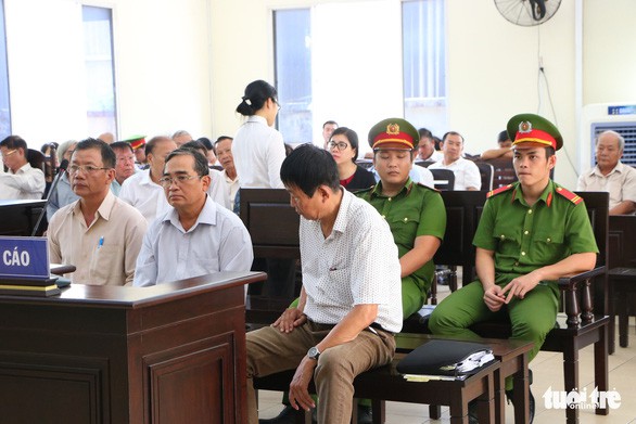 Cựu giám đốc Sở Địa chính tỉnh Bình Dương lãnh 12 năm tù vì phù phép 658ha đất - Ảnh 1.
