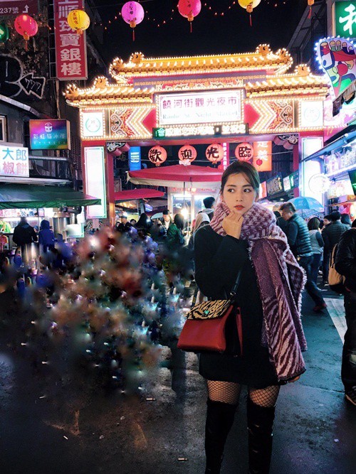 Chi Pu: Từ hotgirl chân đất đến đại gia bạc tỉ của showbiz Việt sau 5 năm Nam tiến - Ảnh 11.