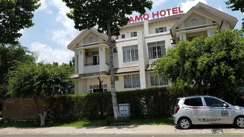 Vụ án 2 thi thể trong thùng bê tông: UBND tỉnh Bình Dương họp khẩn với ban chuyên án - Ảnh 2.