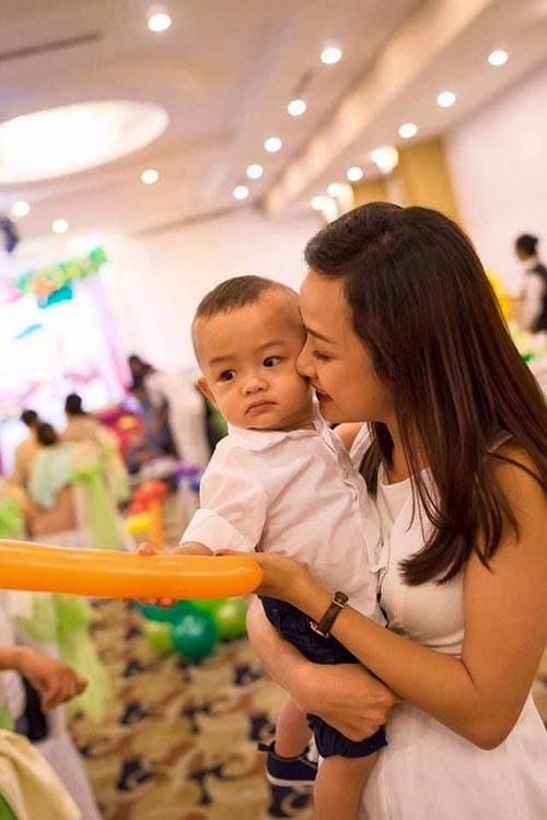 Lê Bê La trải lòng về khoảng thời gian bị trầm cảm sau sinh - Ảnh 3.