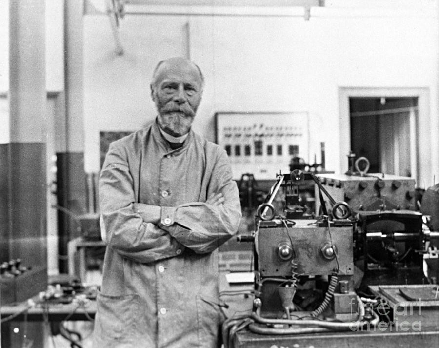 Willem Einthoven - Cha đẻ của điện tâm đồ ngày nay - Ảnh 3.