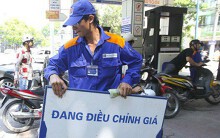 Tăng giá điện, xăng tiềm ẩn rủi ro cho nền kinh tế