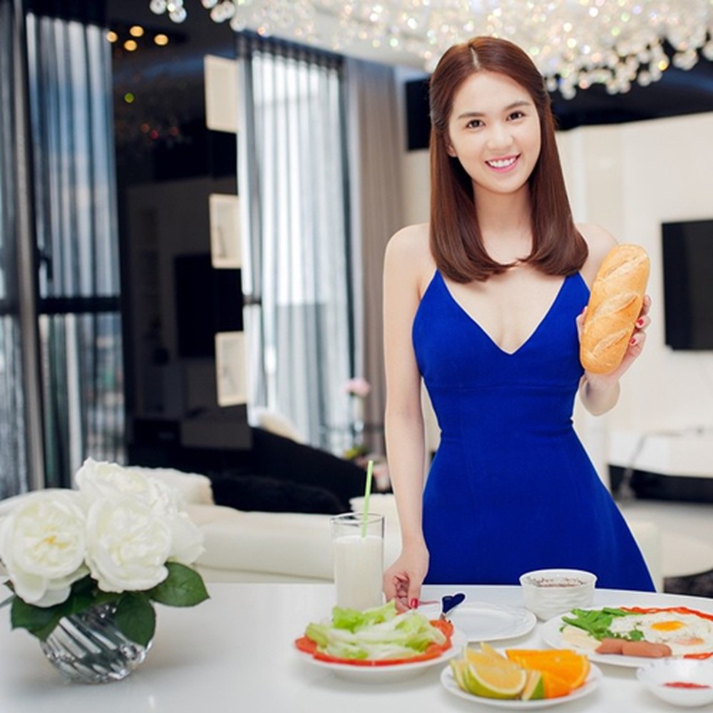 Trước khi mặc như không mặc khoe body tại Cannes, Ngọc Trinh từng luyện tập giữ dáng nghiêm khắc thế này - Ảnh 2. Trước khi mặc như không mặc khoe body tại Cannes, Ngọc Trinh từng luyện tập giữ dáng nghiêm khắc thế này - Ảnh 2.