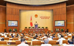 Góp ý Dự thảo Luật Giáo dục sửa đổi: Chọn SGK tại địa phương do UBND tỉnh quyết định
