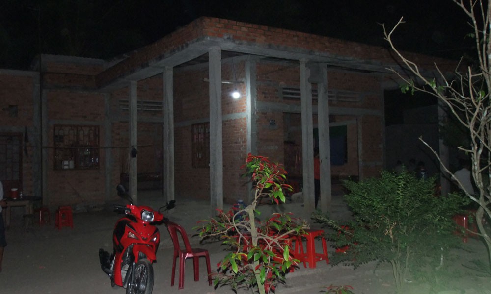 Những vụ trọng án được thực hiện bởi bàn tay phụ nữ như vụ 2 thi thể trong thùng nhựa đầy bê tông - Ảnh 2. Những vụ trọng án được thực hiện bởi bàn tay phụ nữ như vụ 2 thi thể trong thùng nhựa đầy bê tông - Ảnh 2.