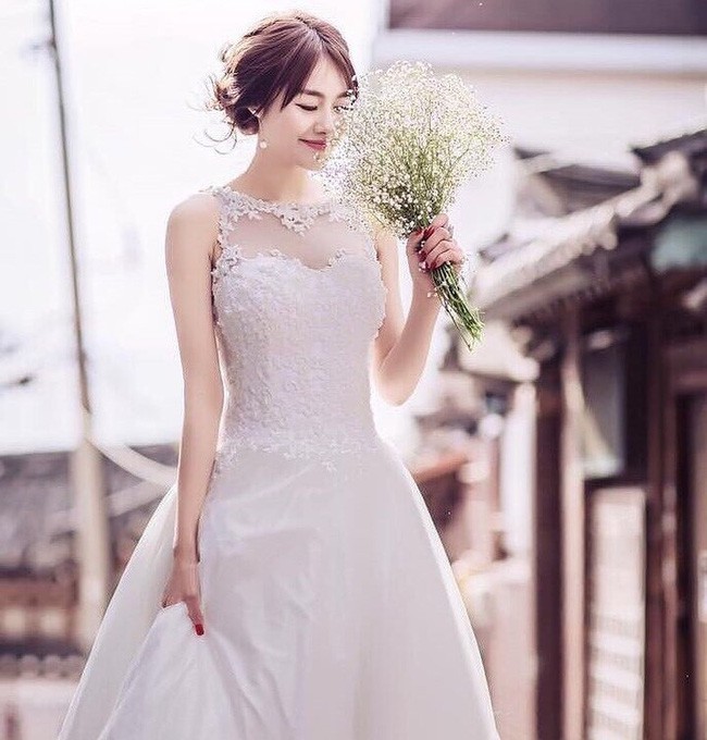 Sao Việt hôm nay (21/5): Mạc Hồng Quân tậu nhà tiền tỉ ăn mừng bà xã có tin vui, học trò Mỹ Tâm lột xác gợi cảm sau khi giảm 34 kg - Ảnh 8. Sao Việt hôm nay (21/5): Mạc Hồng Quân tậu nhà tiền tỉ ăn mừng bà xã có tin vui, học trò Mỹ Tâm lột xác gợi cảm sau khi giảm 34 kg - Ảnh 8.