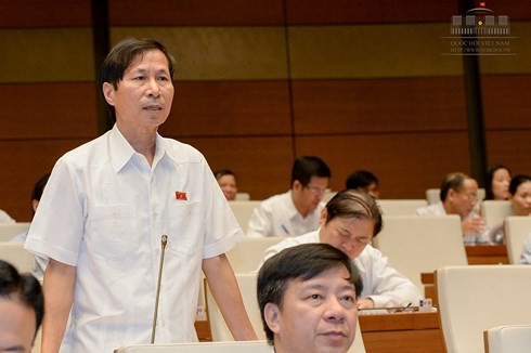 Thầy cô nghiêm khắc lại sợ xã hội, cộng đồng mạng lên án - Ảnh 1. Thầy cô nghiêm khắc lại sợ xã hội, cộng đồng mạng lên án - Ảnh 1.