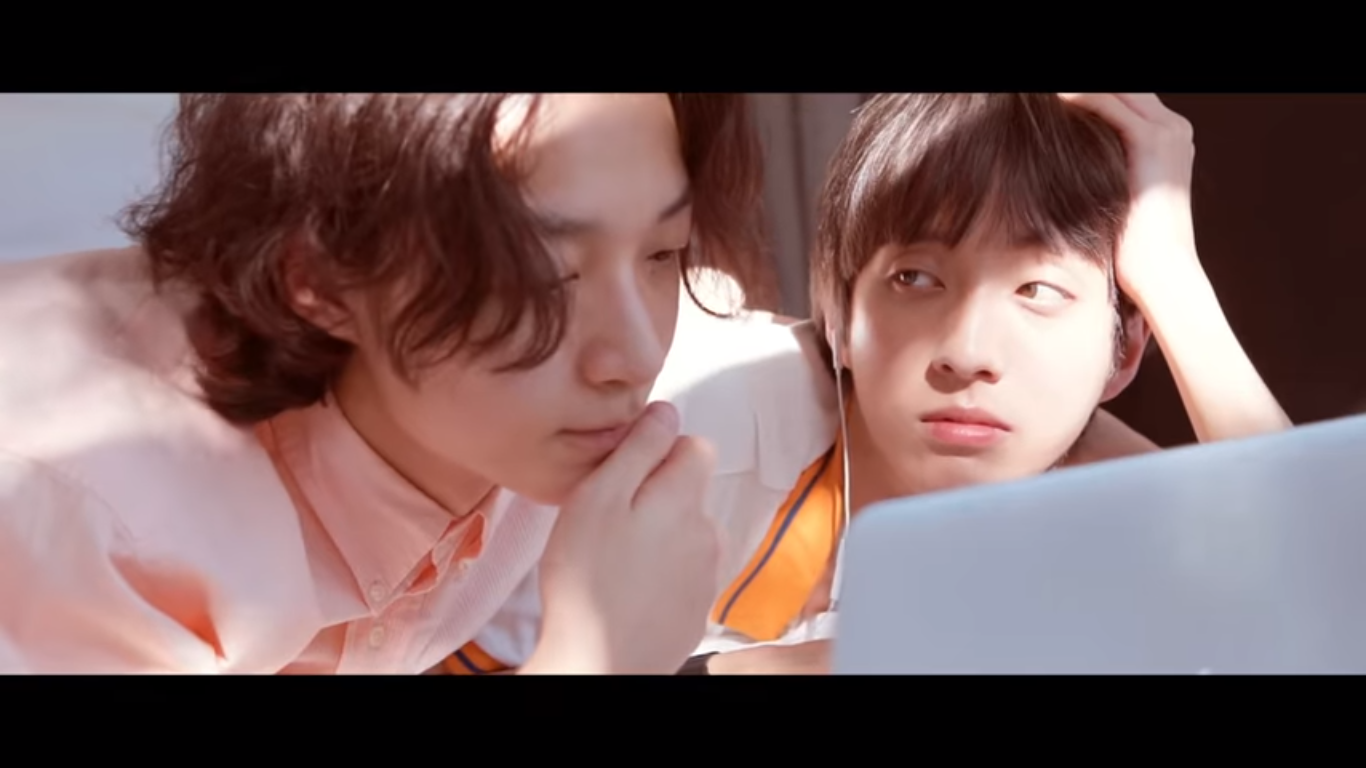 Điểm mặt những MV Kpop có chủ đề LGBT có thể bạn chưa biết (P.1) - Ảnh 2. Điểm mặt những MV Kpop có chủ đề LGBT có thể bạn chưa biết (P.1) - Ảnh 2.