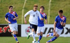 Kết quả bóng đá U18 Slovakia vs U18 Anh, 23h00 21/5: Giao hữu quốc tế
