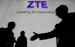 Từ khủng hoảng Huawei, nhìn lại ZTE đã từng bị Mỹ cấm vận, Google quay lưng khiến công ty ngấp nghé bờ vực phá sản