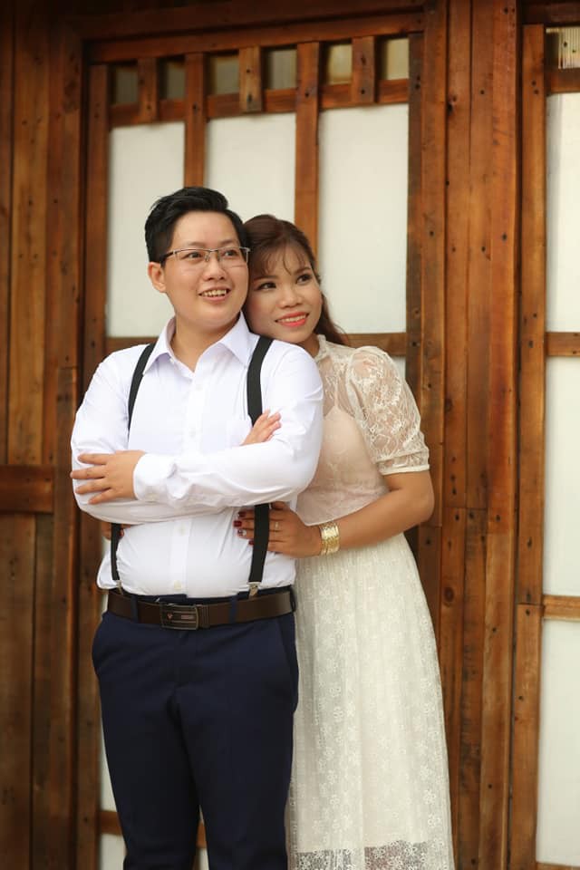 Chuyện tình 4 năm của cặp đồng tính nữ: Chỉ cần ba mẹ tham dự lễ cưới, còn lại bao khó khăn cuộc sống chúng con sẽ đối diện được - Ảnh 6. Chuyện tình 4 năm của cặp đồng tính nữ: Chỉ cần ba mẹ tham dự lễ cưới, còn lại bao khó khăn cuộc sống chúng con sẽ đối diện được - Ảnh 6.