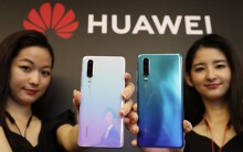 Hai nhà mạng lớn nhất Nhật Bản tuyên bố dừng bán các máy điện thoại Huawei