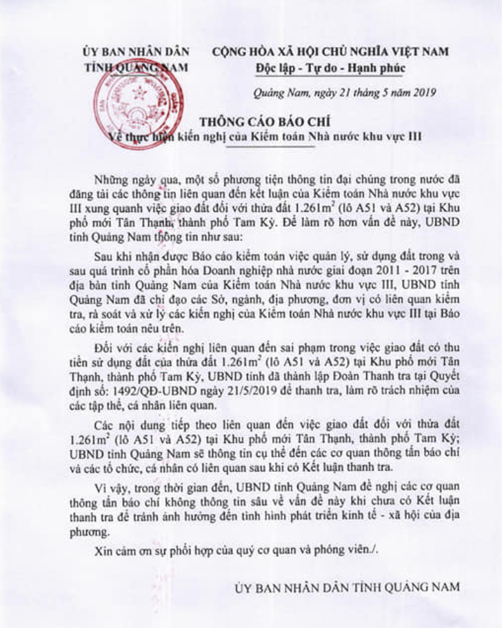 Vụ vợ nguyên Bí thư Tỉnh ủy Quảng Nam mua đất vàng: Nửa đêm UBND tỉnh đề nghị báo chí không thông tin sâu - Ảnh 1. Vụ vợ nguyên Bí thư Tỉnh ủy Quảng Nam mua đất vàng: Nửa đêm UBND tỉnh đề nghị báo chí không thông tin sâu - Ảnh 1.