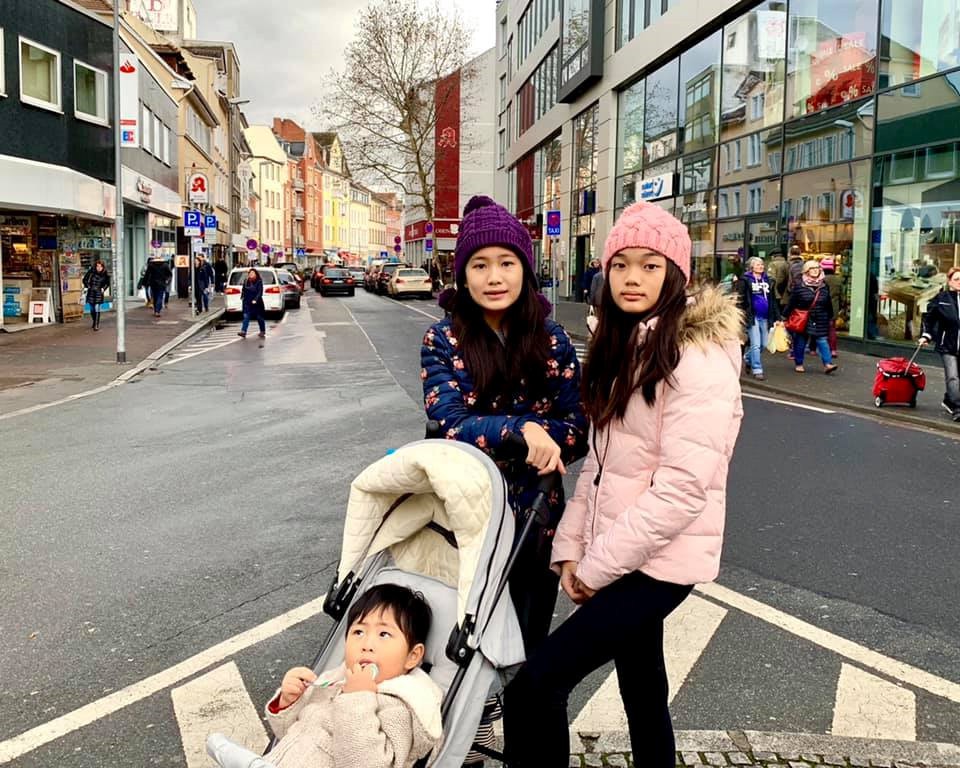 Cuộc sống sung sướng của Mỹ Lệ khi rời xa showbiz Việt: Cuồng khoe ảnh con, lười đi hát vì mất lửa nghề - Ảnh 7. Cuộc sống sung sướng của Mỹ Lệ khi rời xa showbiz Việt: Cuồng khoe ảnh con, lười đi hát vì mất lửa nghề - Ảnh 7.