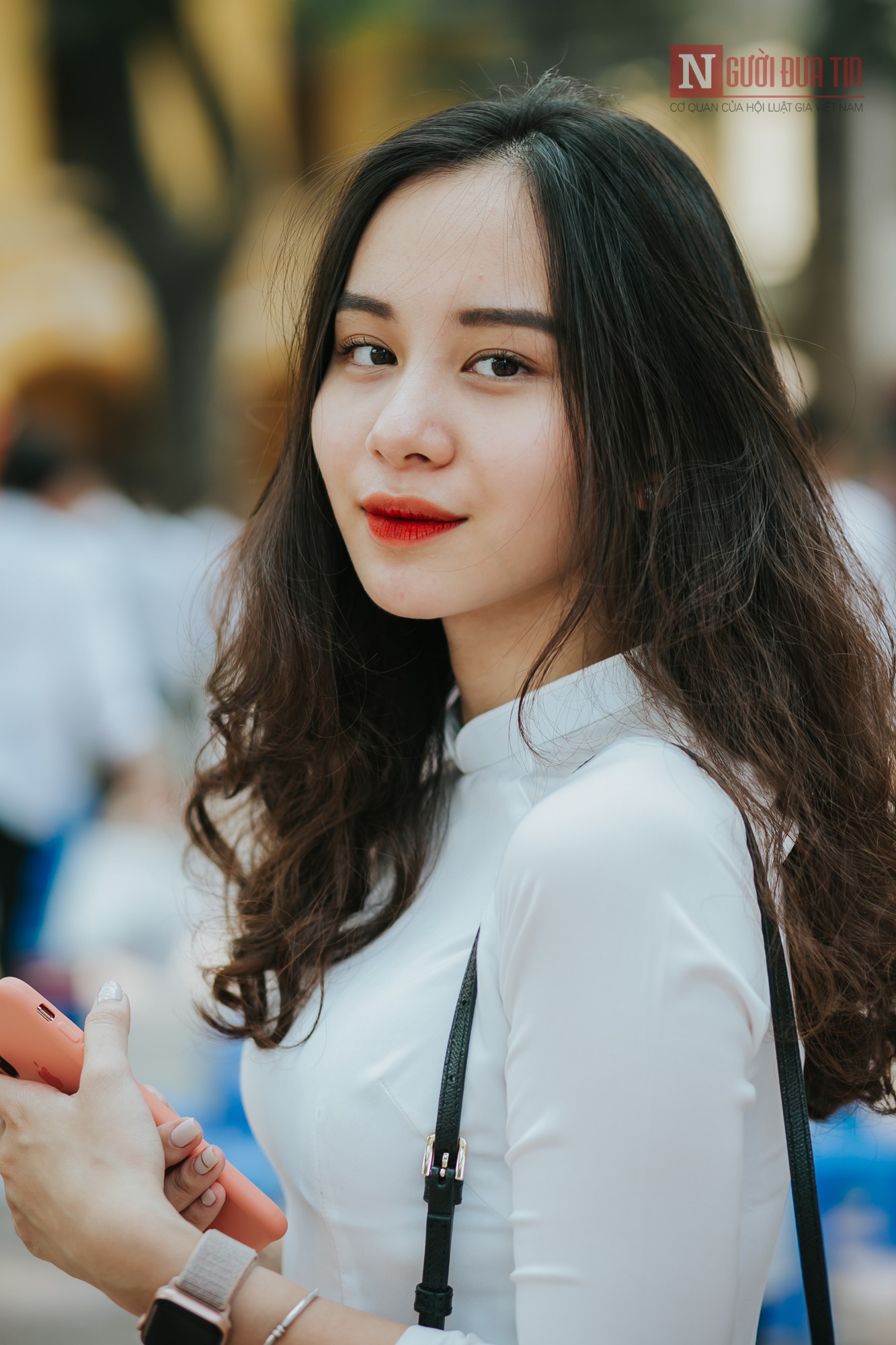 Những nữ sinh Hà thành đẹp rạng ngời, đốn tim người nhìn trong ngày bế giảng - Ảnh 4. Những nữ sinh Hà thành đẹp rạng ngời, đốn tim người nhìn trong ngày bế giảng - Ảnh 4.