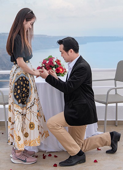Nhạc sĩ Dương Khắc Linh chia sẻ hình ảnh cầu hôn bạn gái ở Hy Lạp - Ảnh 2. Nhạc sĩ Dương Khắc Linh chia sẻ hình ảnh cầu hôn bạn gái ở Hy Lạp - Ảnh 2.