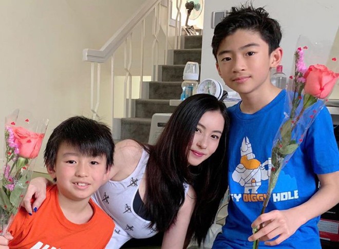 Trương Bá Chi thừa nhận độc thân, mong muốn tìm bạn tâm giao - Ảnh 2. Trương Bá Chi thừa nhận độc thân, mong muốn tìm bạn tâm giao - Ảnh 2.