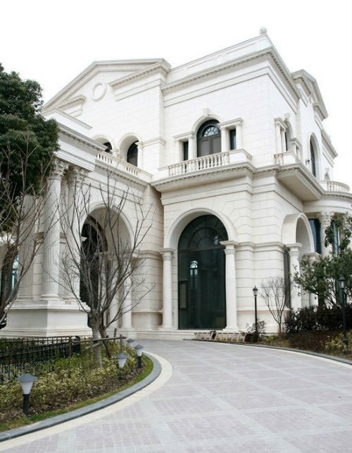 Ngôi sao võ thuật Lý Liên Kiệt và khối tài sản khủng ở tuổi 55 - Ảnh 4. Ngôi sao võ thuật Lý Liên Kiệt và khối tài sản khủng ở tuổi 55 - Ảnh 4.