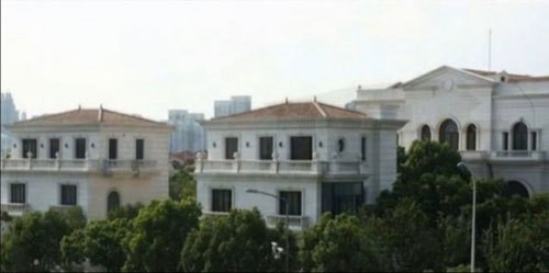 Ngôi sao võ thuật Lý Liên Kiệt và khối tài sản khủng ở tuổi 55 - Ảnh 6. Ngôi sao võ thuật Lý Liên Kiệt và khối tài sản khủng ở tuổi 55 - Ảnh 6.