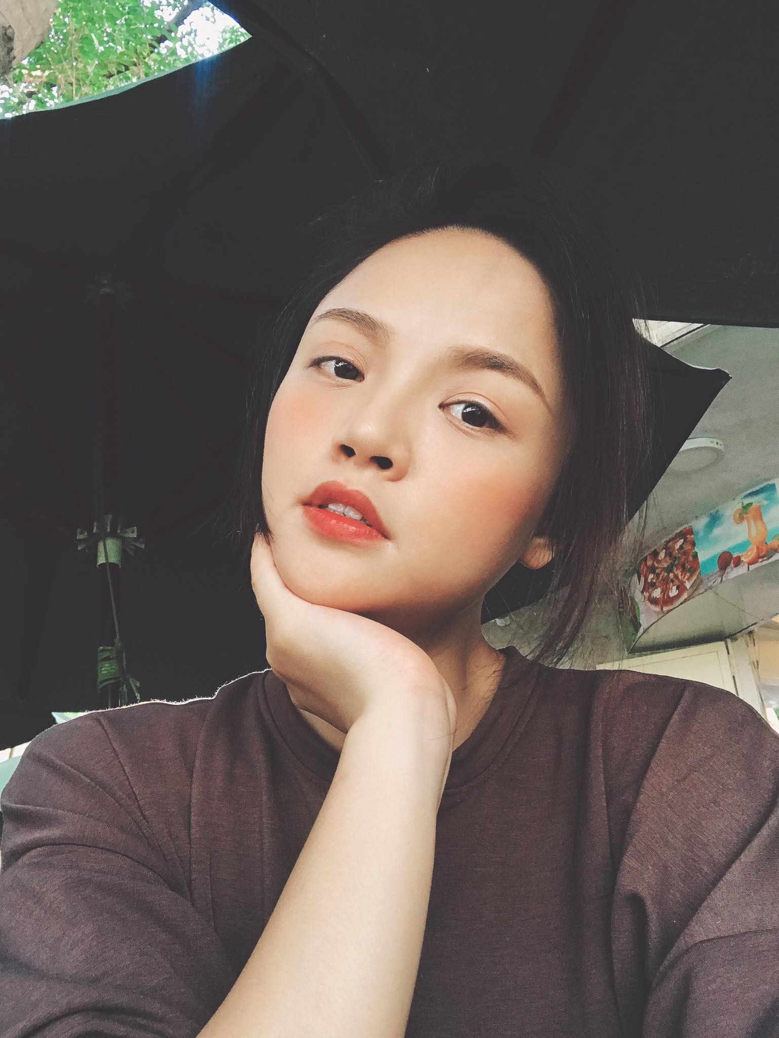 Ngắm nhan sắc đời thường của 3 diễn viên nữ chính phim Về nhà đi con - Ảnh 4. Ngắm nhan sắc đời thường của 3 diễn viên nữ chính phim Về nhà đi con - Ảnh 4.