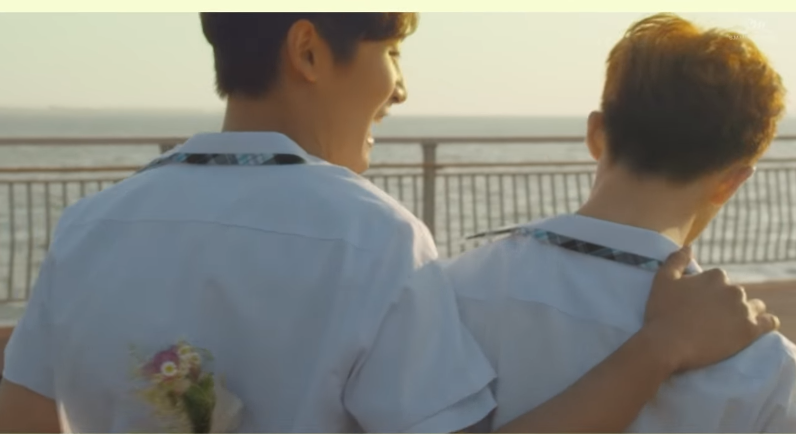 Điểm mặt những MV Kpop với chủ đề LGBT có thể bạn chưa biết (P.2) - Ảnh 7. Điểm mặt những MV Kpop với chủ đề LGBT có thể bạn chưa biết (P.2) - Ảnh 7.