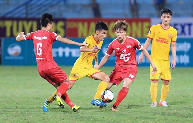 Nam Định bất ngờ thay tướng trước ngày đấu Hà Nội FC - Ảnh 1. Nam Định bất ngờ thay tướng trước ngày đấu Hà Nội FC - Ảnh 1.