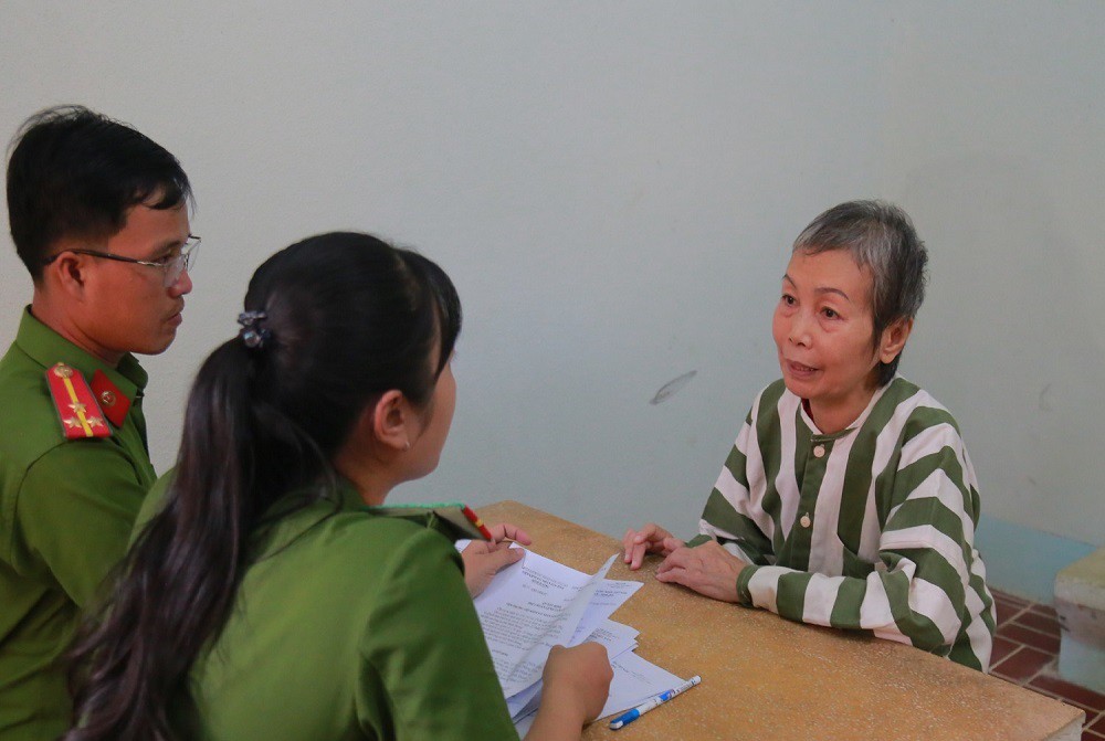 Chân dung 4 nữ nghi phạm đổ bê tông phi tang hai thi thể ở Bình Dương - Ảnh 3. Chân dung 4 nữ nghi phạm đổ bê tông phi tang hai thi thể ở Bình Dương - Ảnh 3.