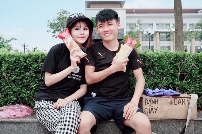 Hot girl Hằng Hương: Bà Tân Vlog thực sự chân chất chứ không phải diễn - Ảnh 4. Hot girl Hằng Hương: Bà Tân Vlog thực sự chân chất chứ không phải diễn - Ảnh 4.