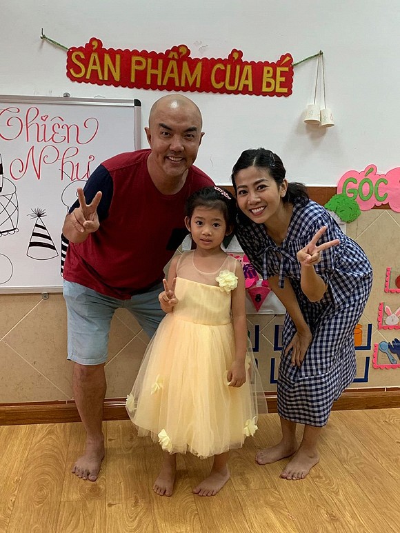 Sao Việt hôm nay (24/5): Dương Khắc Linh khóa môi vợ tương lai trước tiệm áo cưới, Lâm Khánh Chi ngọt ngào mừng sinh nhật chồng trẻ - Ảnh 1. Sao Việt hôm nay (24/5): Dương Khắc Linh khóa môi vợ tương lai trước tiệm áo cưới, Lâm Khánh Chi ngọt ngào mừng sinh nhật chồng trẻ - Ảnh 1.