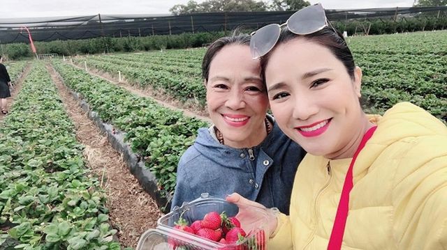 Cát Tường khoe thư tay mẹ viết, dặn dò con không gian dối - Ảnh 1. Cát Tường khoe thư tay mẹ viết, dặn dò con không gian dối - Ảnh 1.