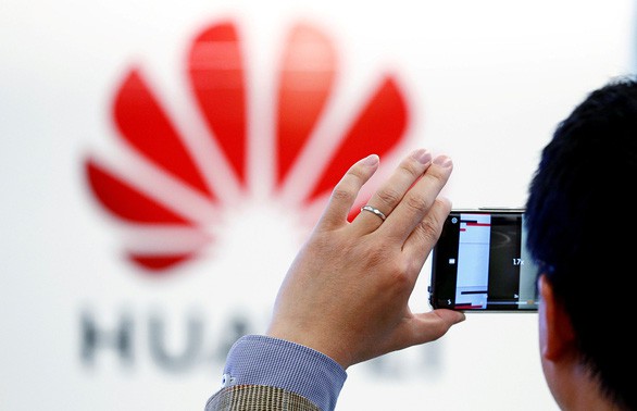 Đến lượt Microsoft đá Huawei khỏi dịch vụ đám mây - Ảnh 1.
