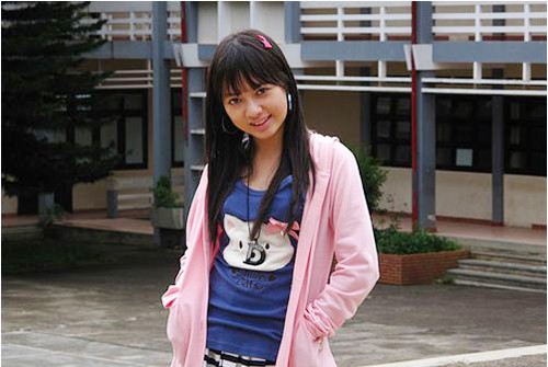 Sao nhí Việt ngày ấy - bây giờ: Người vật lộn trong showbiz, kẻ lấy chồng từ năm 19 tuổi - Ảnh 15. Sao nhí Việt ngày ấy - bây giờ: Người vật lộn trong showbiz, kẻ lấy chồng từ năm 19 tuổi - Ảnh 15.