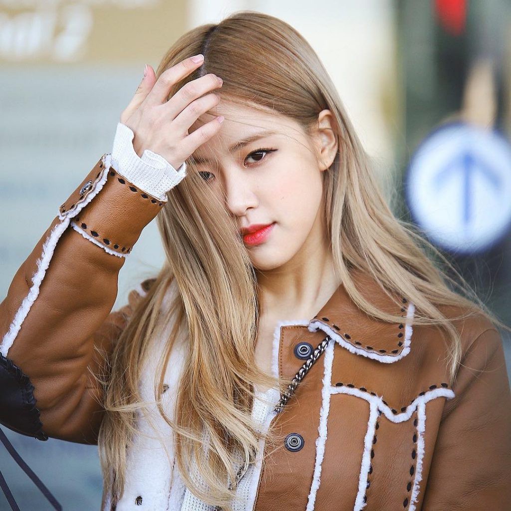 Đâu cần phải đến tận Disney, ở Kpop cũng có những nàng công chúa sở hữu thần sắc tuyệt trần đến khó tin - Ảnh 15. Đâu cần phải đến tận Disney, ở Kpop cũng có những nàng công chúa sở hữu thần sắc tuyệt trần đến khó tin - Ảnh 15.