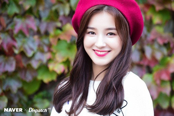 Đâu cần phải đến tận Disney, ở Kpop cũng có những nàng công chúa sở hữu thần sắc tuyệt trần đến khó tin - Ảnh 18. Đâu cần phải đến tận Disney, ở Kpop cũng có những nàng công chúa sở hữu thần sắc tuyệt trần đến khó tin - Ảnh 18.