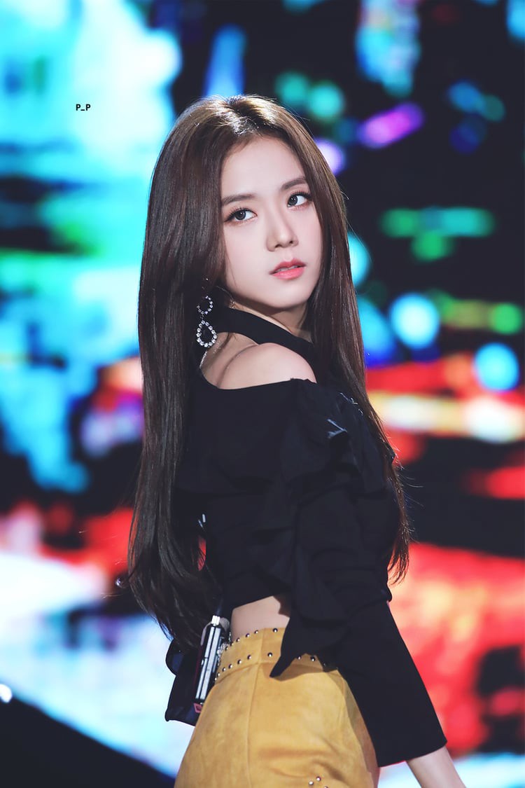 Đâu cần phải đến tận Disney, ở Kpop cũng có những nàng công chúa sở hữu thần sắc tuyệt trần đến khó tin - Ảnh 7. Đâu cần phải đến tận Disney, ở Kpop cũng có những nàng công chúa sở hữu thần sắc tuyệt trần đến khó tin - Ảnh 7.