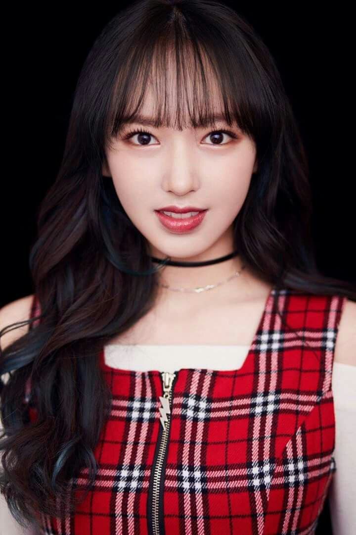Đâu cần phải đến tận Disney, ở Kpop cũng có những nàng công chúa sở hữu thần sắc tuyệt trần đến khó tin - Ảnh 9. Đâu cần phải đến tận Disney, ở Kpop cũng có những nàng công chúa sở hữu thần sắc tuyệt trần đến khó tin - Ảnh 9.
