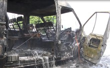Đồng Nai: Xe khách bốc cháy trên đường khiến 3 người thương vong