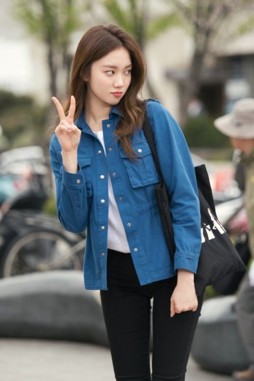 Tử vi hôm nay (26/5/2019) về tình yêu 12 cung hoàng đạo: Sư Tử cảm thấy cô độc trong chuyện tình cảm - Ảnh 3. Tử vi hôm nay (26/5/2019) về tình yêu 12 cung hoàng đạo: Sư Tử cảm thấy cô độc trong chuyện tình cảm - Ảnh 3.