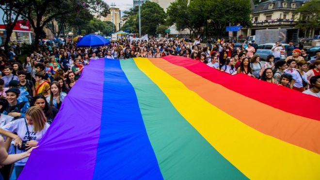 Brazil: Ủng hộ việc đưa kì thị đồng tính và chuyển giới thành tội phạm hình sự - Ảnh 1.