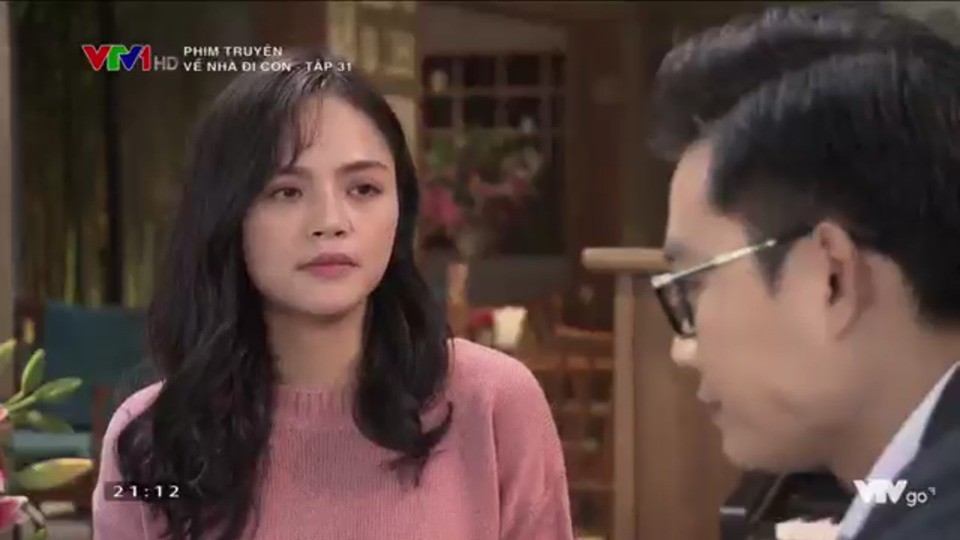 Về nhà đi con tập 31: Khải nổi điên, cưỡng hôn Huệ khi cô qua đêm với người yêu cũ rồi đòi li dị - Ảnh 2. Về nhà đi con tập 31: Khải nổi điên, cưỡng hôn Huệ khi cô qua đêm với người yêu cũ rồi đòi li dị - Ảnh 2.