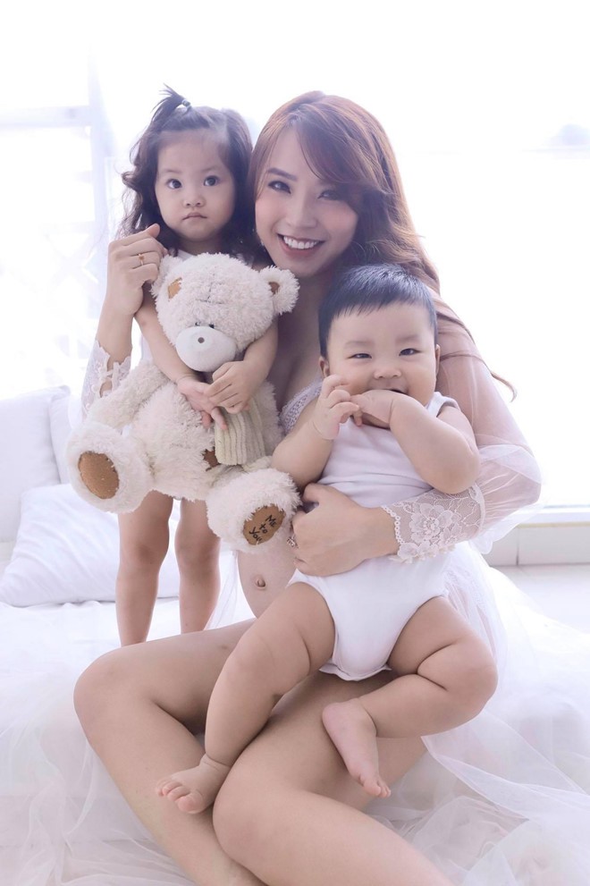 Ca sĩ Hải Băng sinh con trai thứ ba - Ảnh 2. Ca sĩ Hải Băng sinh con trai thứ ba - Ảnh 2.