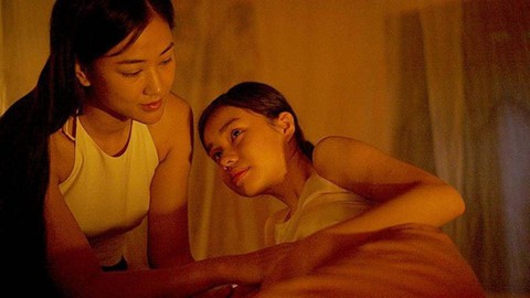 Vợ ba và việc bé gái 13 tuổi bị dạy cách khao khát tình dục - Ảnh 2. Vợ ba và việc bé gái 13 tuổi bị dạy cách khao khát tình dục - Ảnh 2.