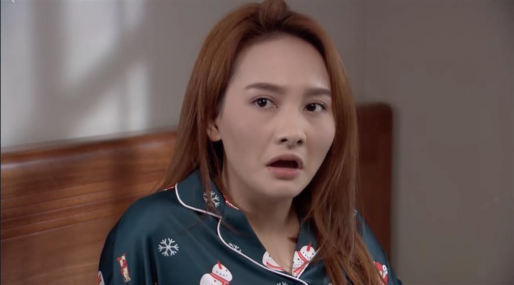 Về nhà đi con tập 31: Khải nổi điên, cưỡng hôn Huệ khi cô qua đêm với người yêu cũ rồi đòi li dị - Ảnh 9. Về nhà đi con tập 31: Khải nổi điên, cưỡng hôn Huệ khi cô qua đêm với người yêu cũ rồi đòi li dị - Ảnh 9.