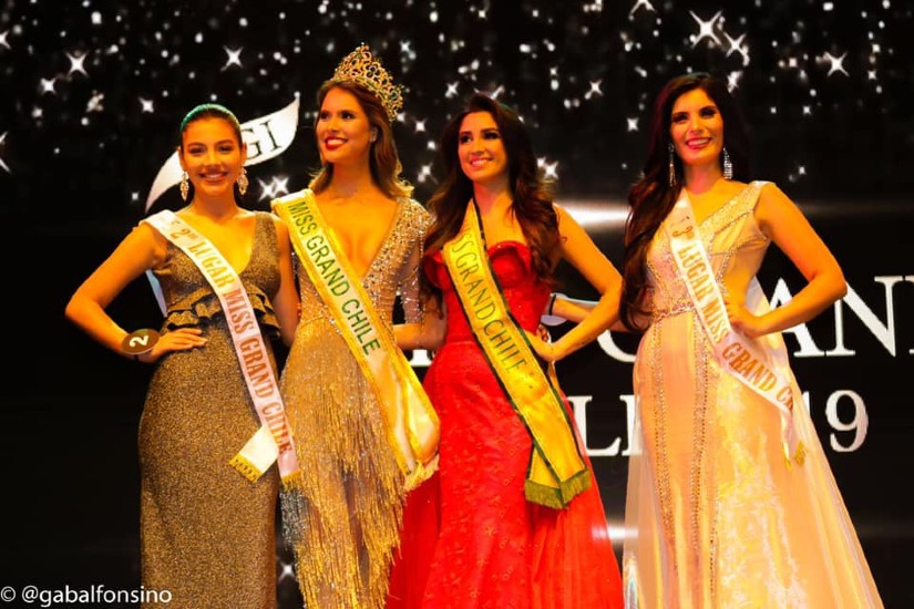 Hoa hậu Hòa bình Chile 2019 được chuyên gia đánh giá đẹp nhất trong 7 năm - Ảnh 2. Hoa hậu Hòa bình Chile 2019 được chuyên gia đánh giá đẹp nhất trong 7 năm - Ảnh 2.